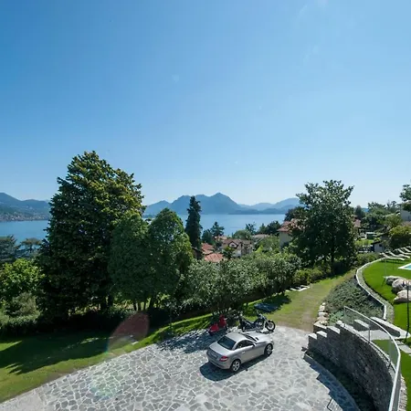 Villa Sleeps 13 Pool Air Con Wifi Baveno