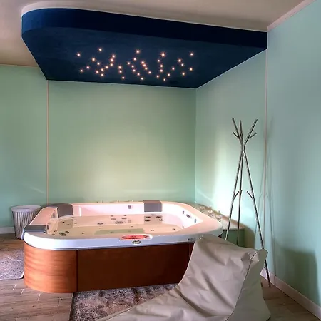 Sleeps 13 Pool Air Con Wifi Villa Baveno