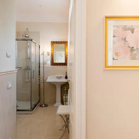 Sleeps 13 Pool Air Con Wifi *