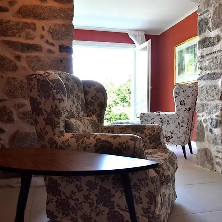 Sleeps 13 Pool Air Con Wifi *